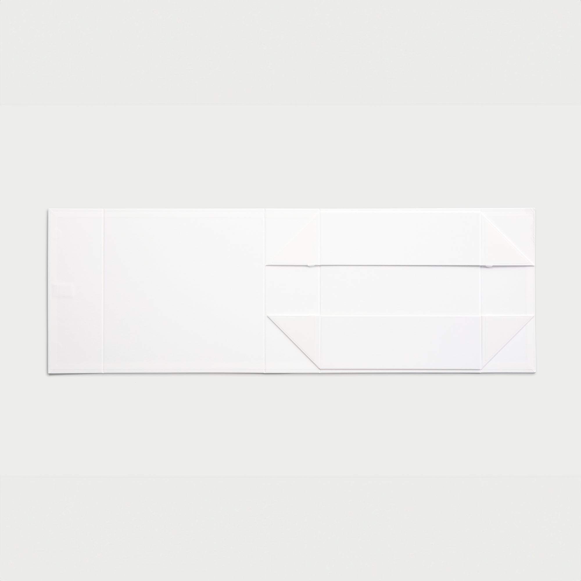 Flattened gift box 