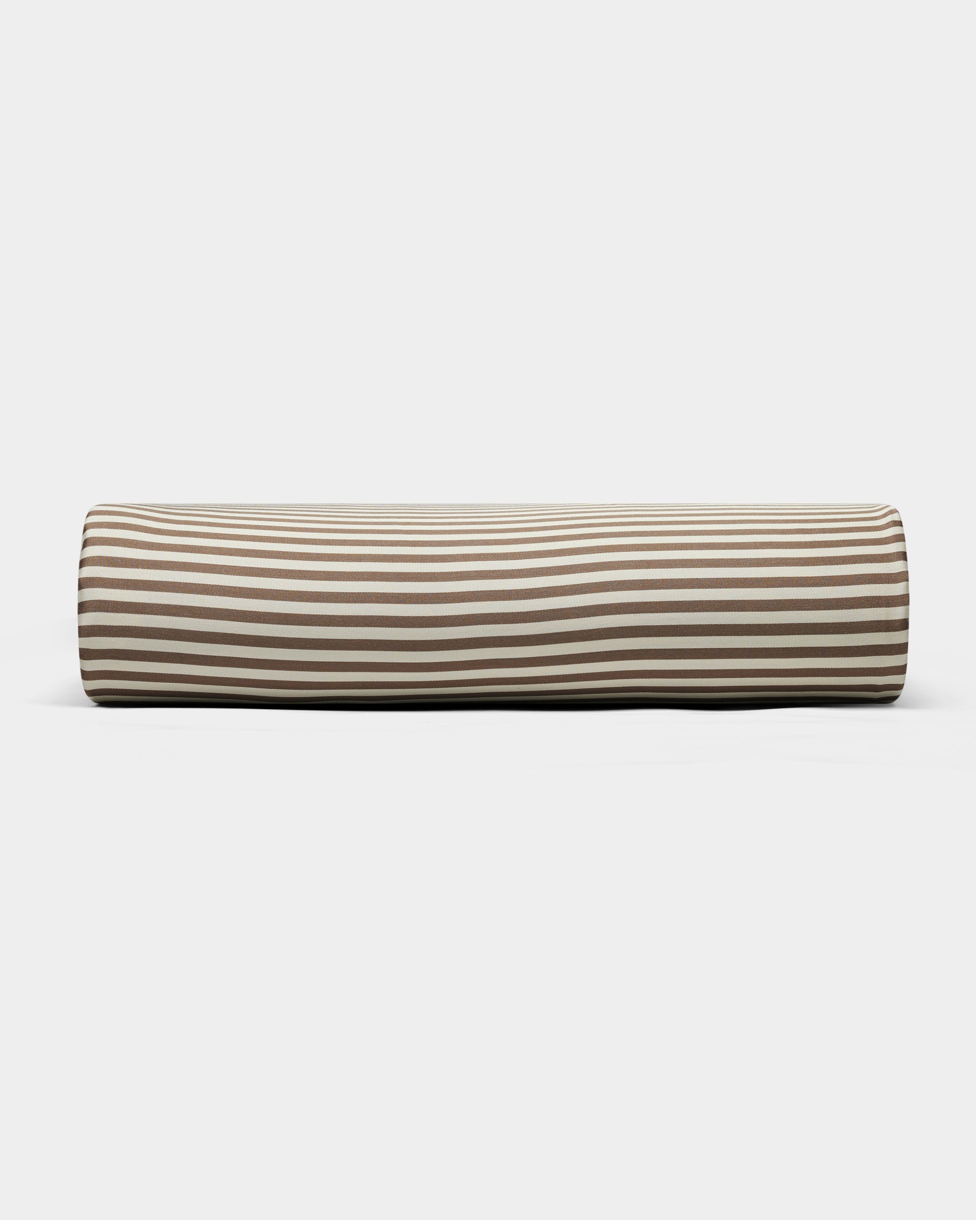 The Cozy Earth Bamboo Sheet Set is displayed against a plain white background.